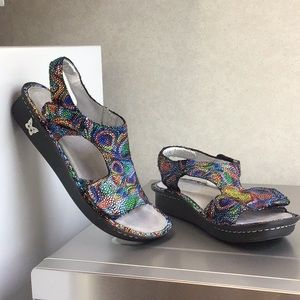 Alegria | Multicolored Sandals Size 37 or 7/7.5 Excellent Condition Velcro Close